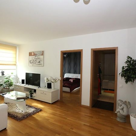 Apartments Panevėžys Kültér fotó